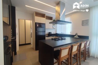 Apartamento para alugar - 143m&sup2; - Centro