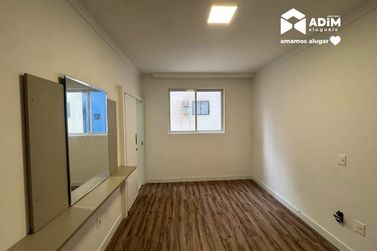 Apartamento para alugar - 119m&sup2; - Meia Praia