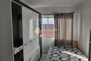Apartamento &agrave; venda - 65m&sup2; - Centro