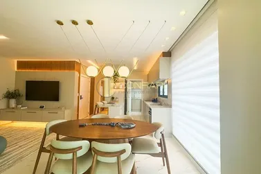 Apartamento &agrave; venda - 114m&sup2; - Meia Praia