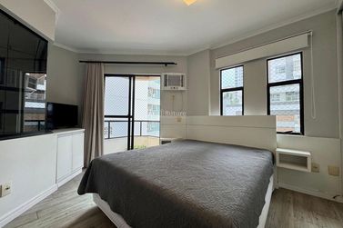 Apartamento &agrave; venda - 149m&sup2; - Centro