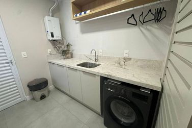Apartamento &agrave; venda - Meia Praia