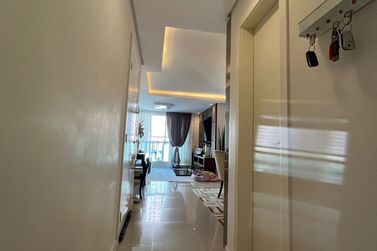 Apartamento &agrave; venda - 120m&sup2; - Meia Praia