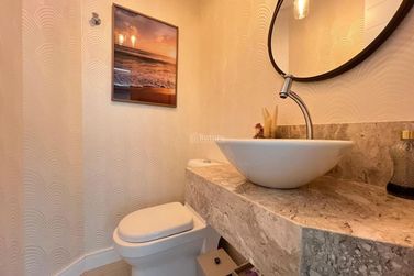Apartamento &agrave; venda - 166m&sup2; - Meia Praia