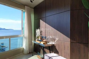 Apartamento &agrave; venda - Meia Praia