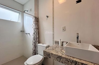 Apartamento &agrave; venda - 142m&sup2; - Meia Praia