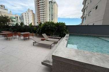 Apartamento &agrave; venda - Meia Praia