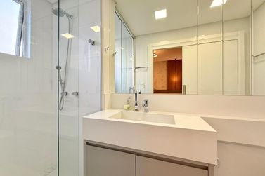 Apartamento &agrave; venda - Meia Praia