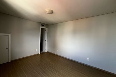 Apartamento para alugar - 68m&sup2; - Centro