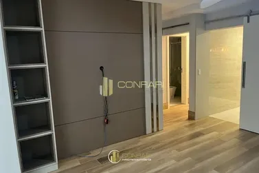 Apartamento &agrave; venda - 235m&sup2; - Meia Praia