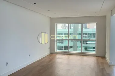 Apartamento para alugar - 182m&sup2; - Meia Praia