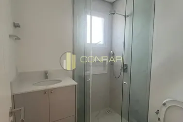 Apartamento &agrave; venda - 143m&sup2; - centro