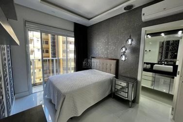 Apartamento &agrave; venda - Meia Praia
