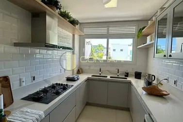 Casa &agrave; venda - 560m&sup2; - Casa Branca