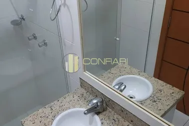 Apartamento &agrave; venda - 95m&sup2; - Meia Praia