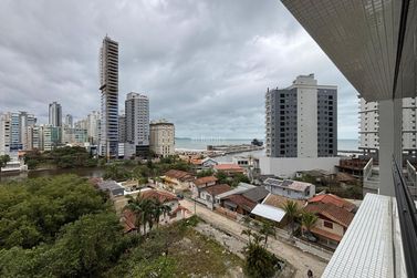 Apartamento &agrave; venda - 157m&sup2; - 