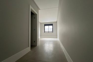 Apartamento &agrave; venda - 200m&sup2; - Meia Praia