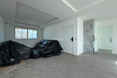 Apartamento &agrave; venda - 143m&sup2; - Centro