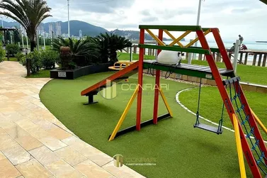 Apartamento &agrave; venda - 500m&sup2; - Meia Praia