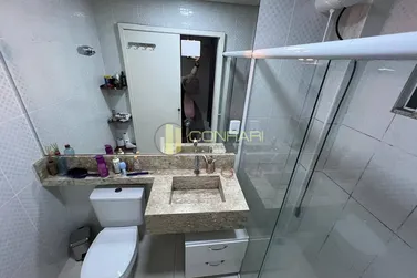 Sobrado &agrave; venda - 110m&sup2; - Meia Praia