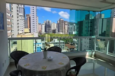 Apartamento &agrave; venda - 130m&sup2; - Meia Praia