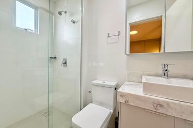 Apartamento &agrave; venda - 129m&sup2; - Meia Praia