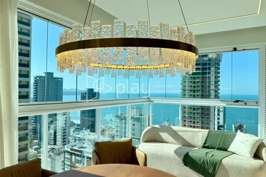 Apartamento &agrave; venda - 160m&sup2; - Meia Praia