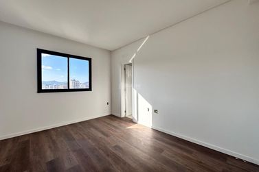 Apartamento &agrave; venda - 276m&sup2; - Meia Praia