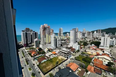 Apartamento &agrave; venda - 104m&sup2; - Pereque