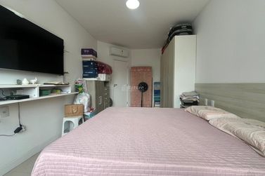 Apartamento &agrave; venda - 118m&sup2; - Meia Praia