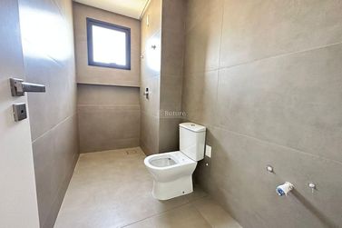Apartamento &agrave; venda - 200m&sup2; - Meia Praia