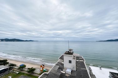 Apartamento &agrave; venda - 212m&sup2; - Meia Praia