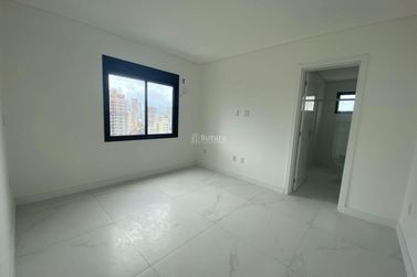 Apartamento &agrave; venda - 130m&sup2; - 