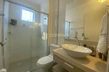 Apartamento &agrave; venda - 127m&sup2; - Meia Praia