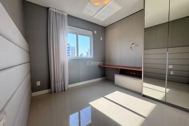 Apartamento &agrave; venda - 129m&sup2; - Centro