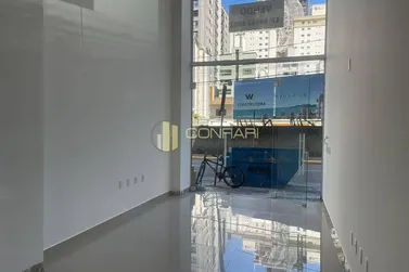 Sala Comercial &agrave; venda - 160m&sup2; - Meia Praia