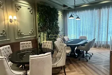 Apartamento &agrave; venda - 185m&sup2; - meia praia
