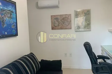 Apartamento &agrave; venda - 206m&sup2; - Meia Praia