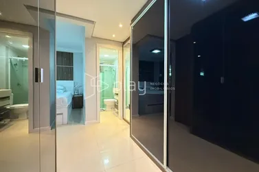 Apartamento &agrave; venda - 85m&sup2; - Meia Praia