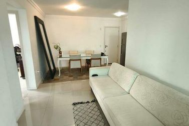 Apartamento para alugar - 65m&sup2; - Municipios