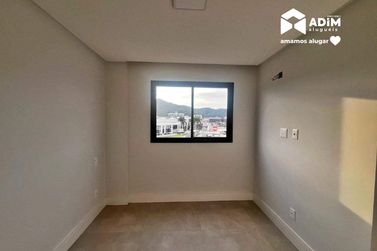 Apartamento para alugar - 64m&sup2; - Centro