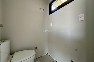 Casa &agrave; venda - 354m&sup2; - 