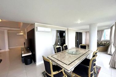 Apartamento &agrave; venda - Meia Praia