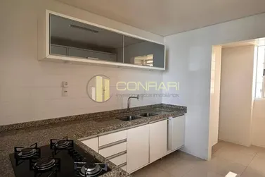 Apartamento &agrave; venda - 212m&sup2; - Meia praia