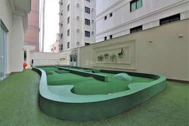 Apartamento &agrave; venda - 142m&sup2; - Meia Praia