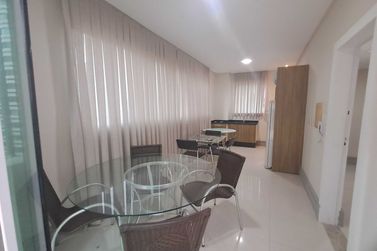 Apartamento &agrave; venda - 69m&sup2; - Meia Praia
