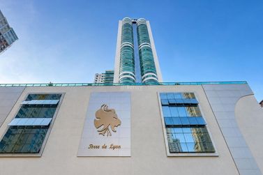 Apartamento &agrave; venda - 139m&sup2; - Pioneiros