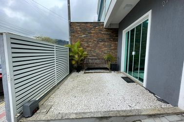 Casa &agrave; venda - 124m&sup2; - 