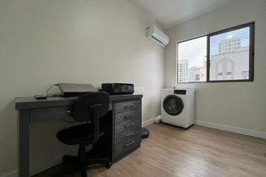 Apartamento &agrave; venda - 109m&sup2; - Meia Praia