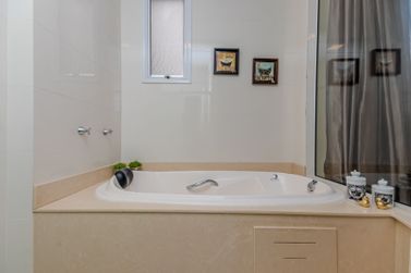 Apartamento &agrave; venda - 159m&sup2; - Meia Praia